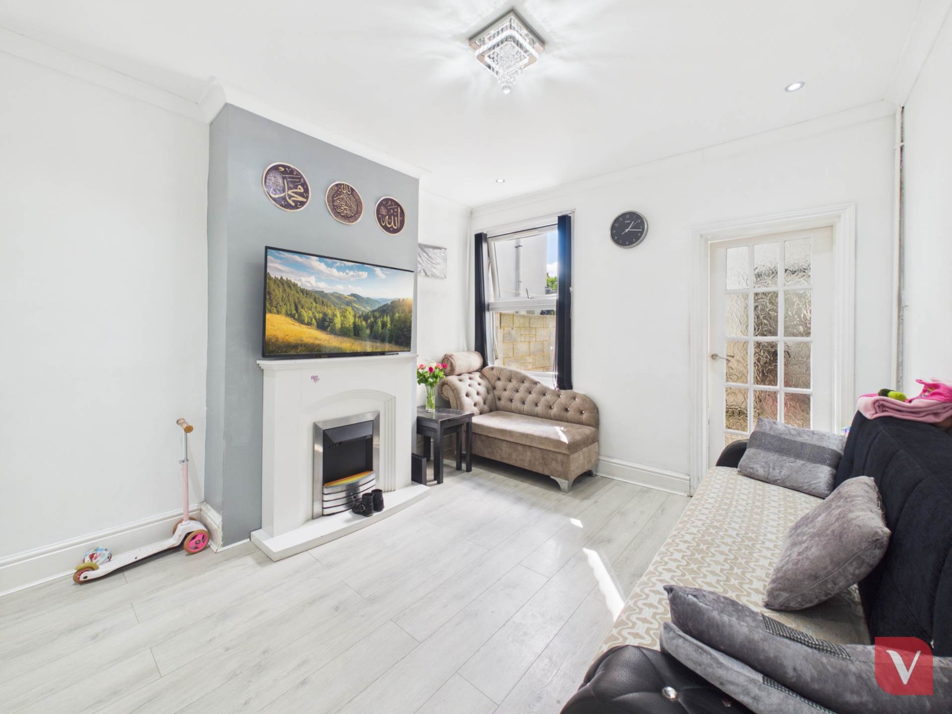 Warwick Road West, Luton, Image 3
