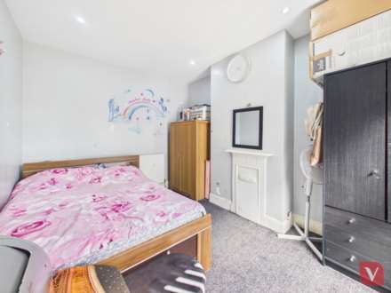 Warwick Road West, Luton, Image 7