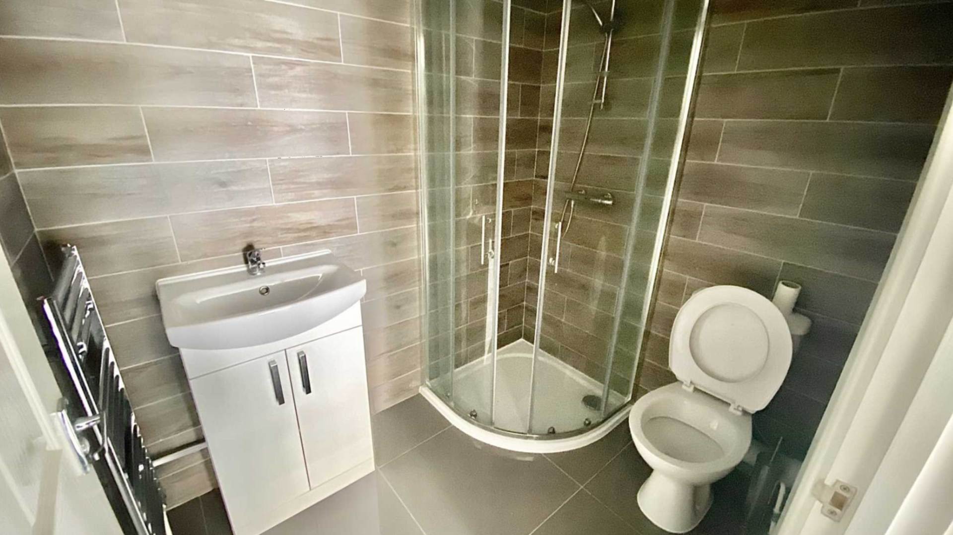 High Street, Rushden, Image 4