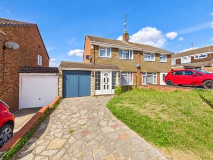 Turnpike Drive, Luton, Image 1