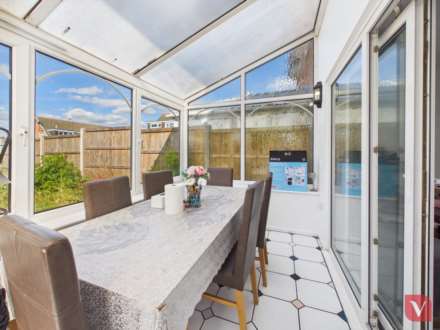 Turnpike Drive, Luton, Image 5