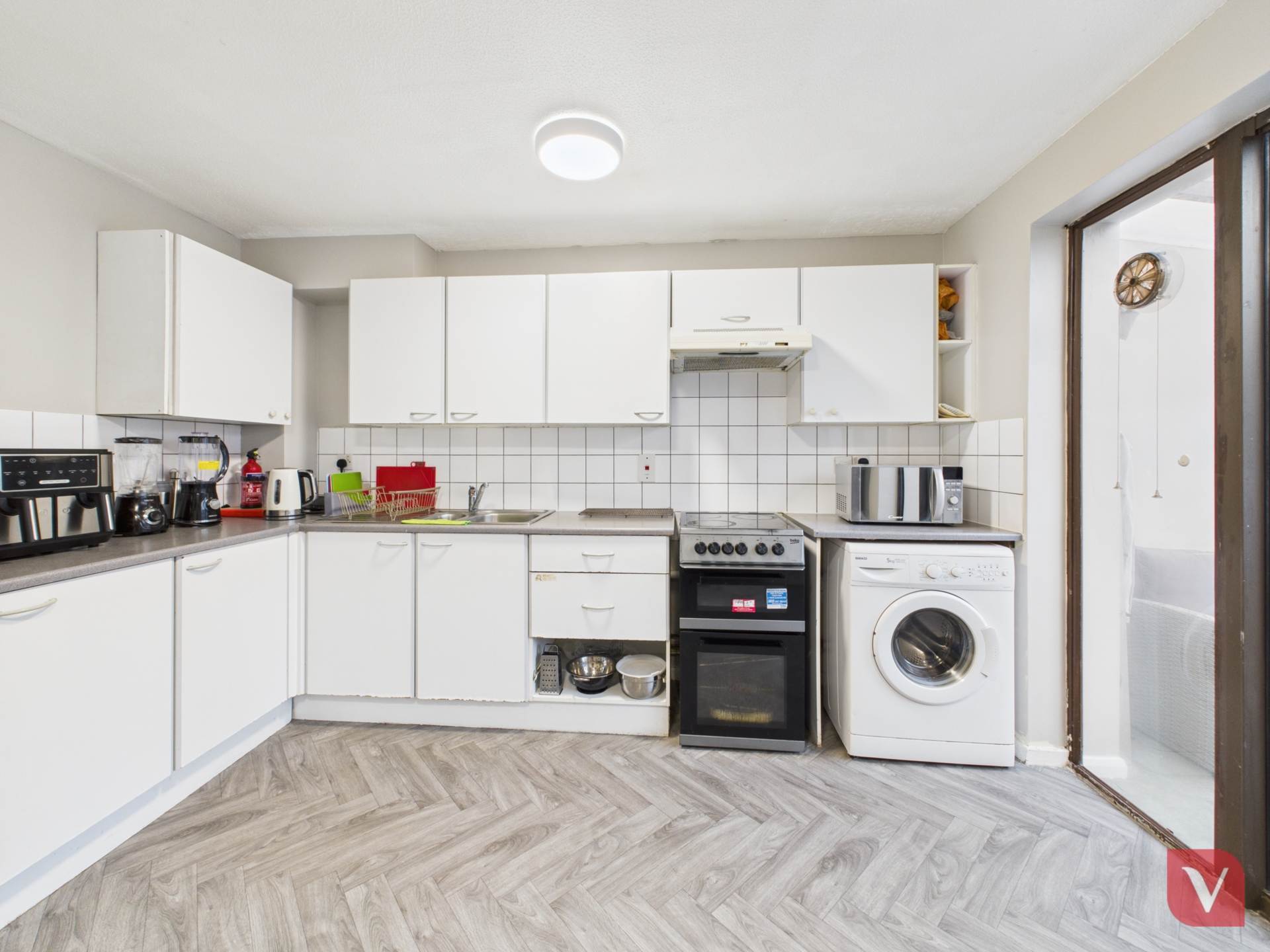 Cleavers Avenue, Conniburrow, Image 11