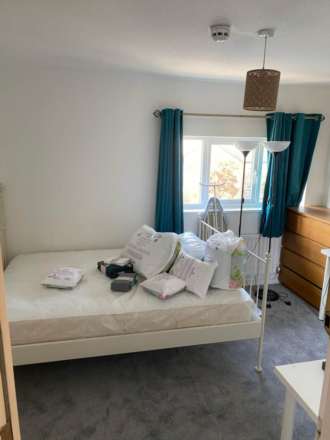 Property For Rent Cleavers Avenue, Conniburrow, Milton Keynes