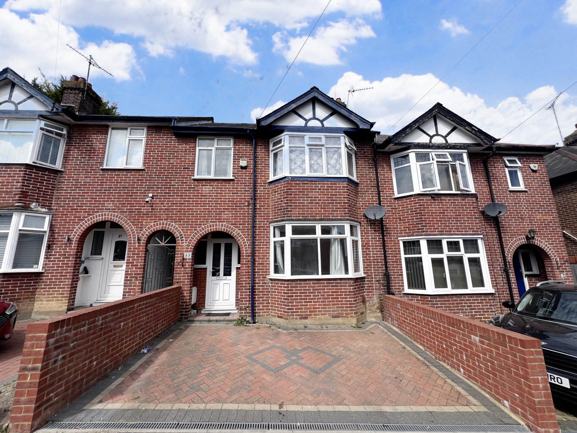 Strathmore Avenue, Luton, Image 1