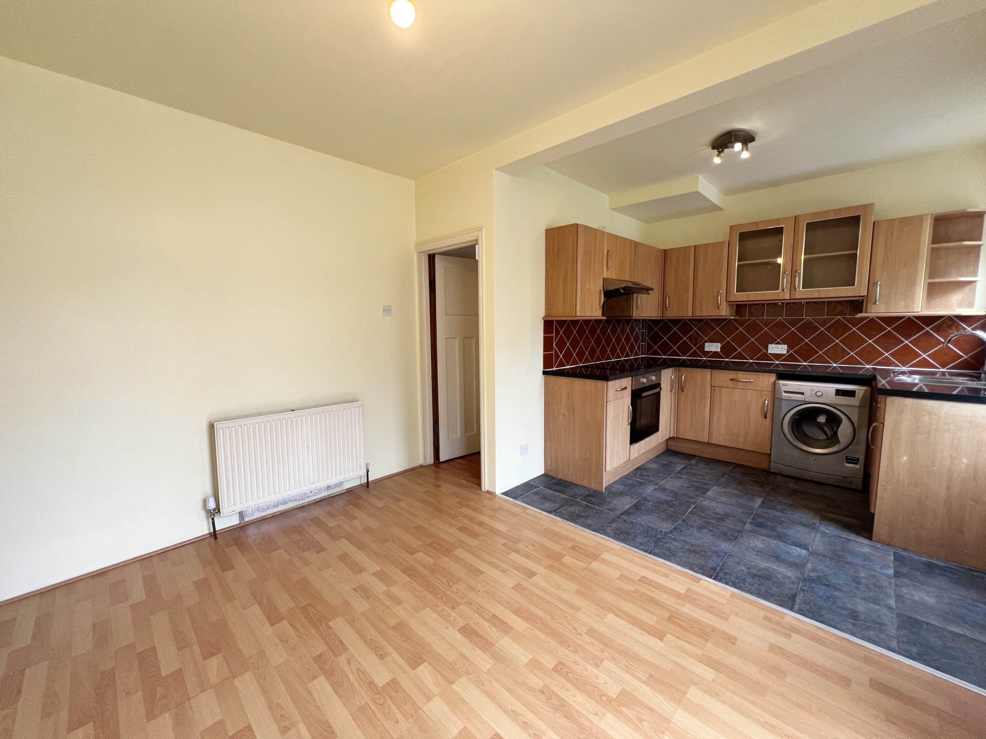 Strathmore Avenue, Luton, Image 5