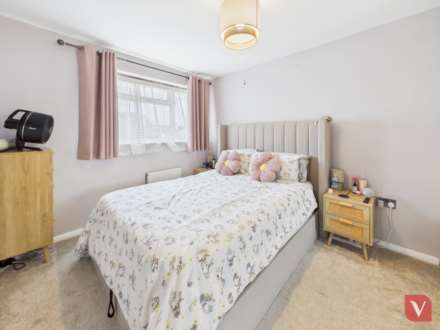 Rosedale Close, Luton, Image 6