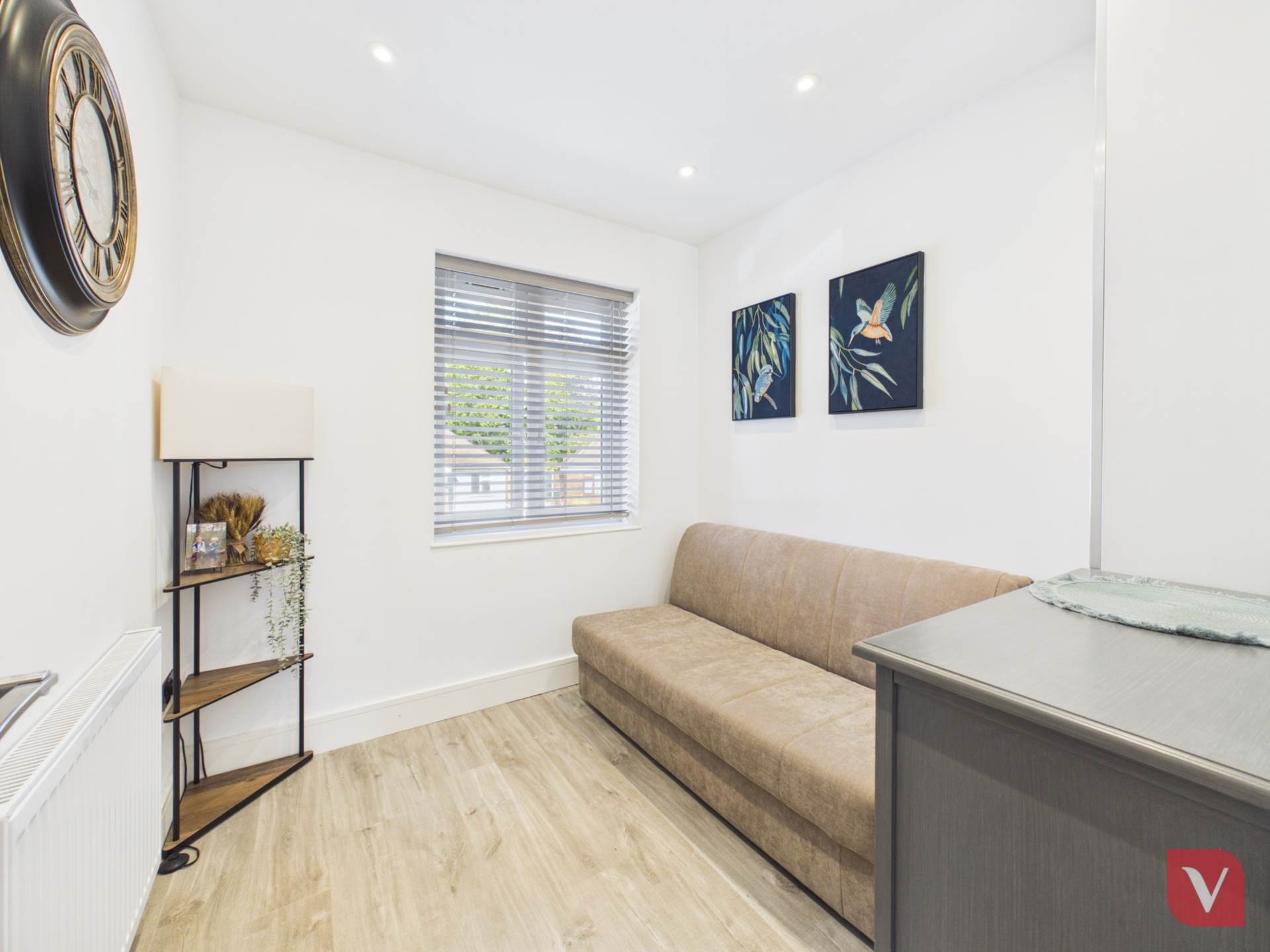 Sundown Avenue, Dunstable, Image 20