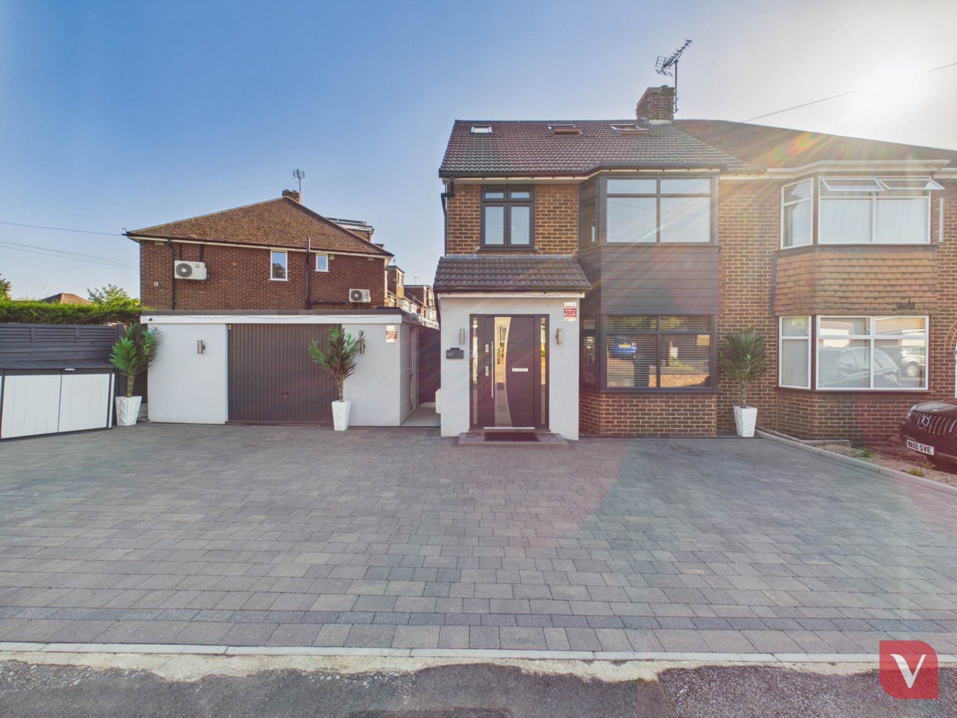 Sundown Avenue, Dunstable, Image 38