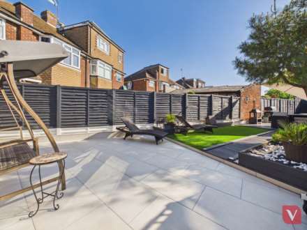 Sundown Avenue, Dunstable, Image 27