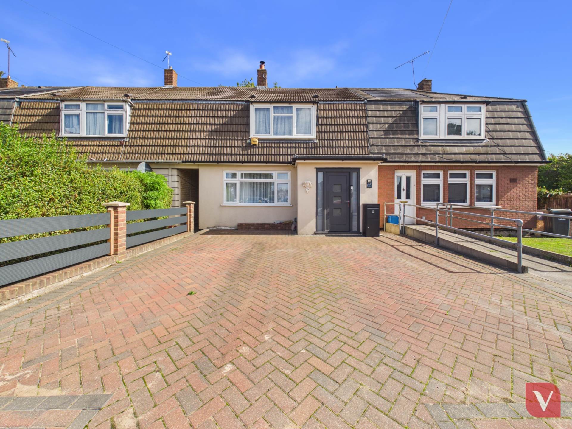 Hurst Way, Luton, Image 22