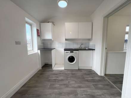Property For Rent Toddington Road, Luton
