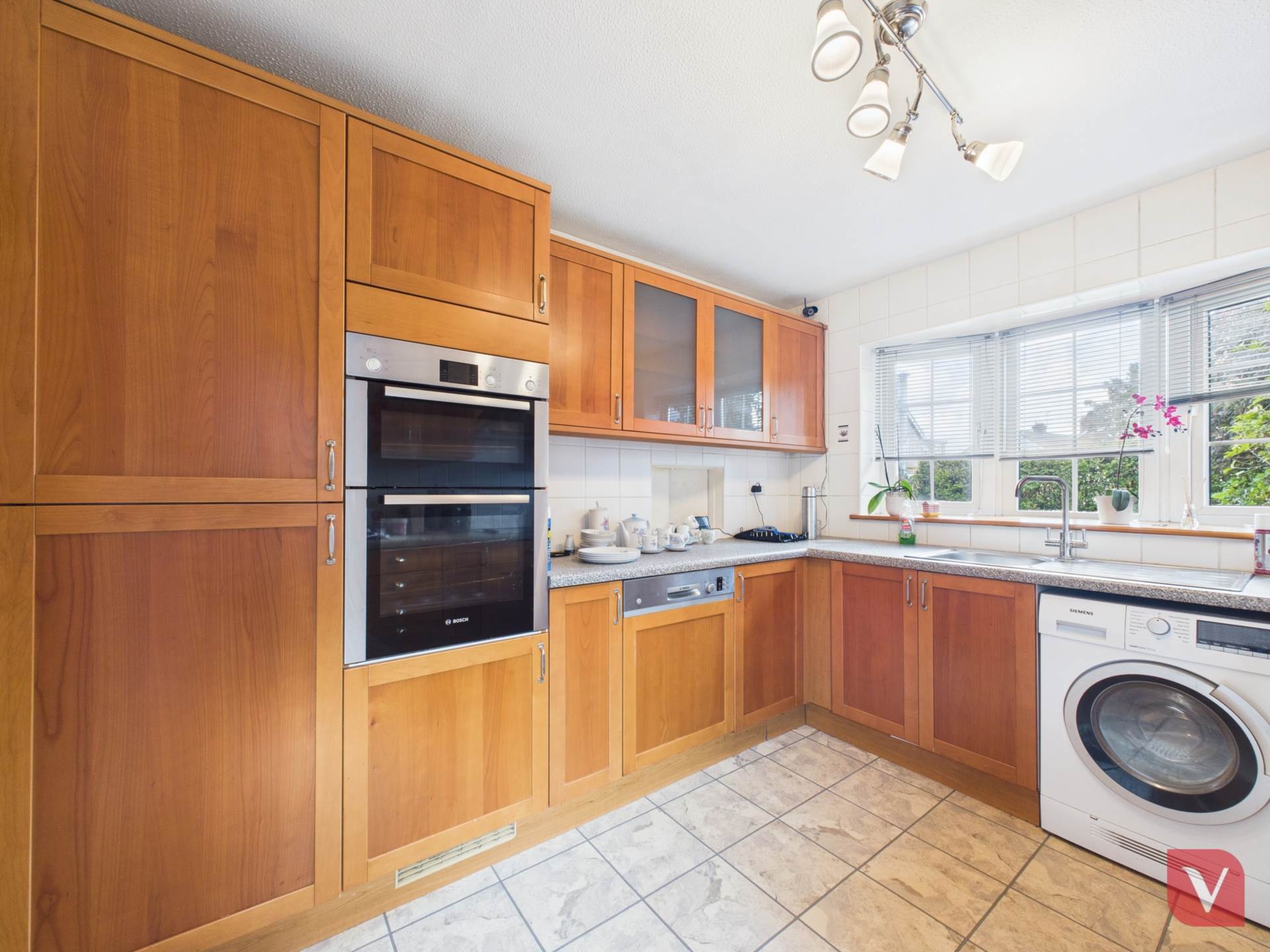 Marsh Road, Luton, Image 2