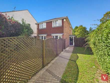 Marsh Road, Luton, Image 16