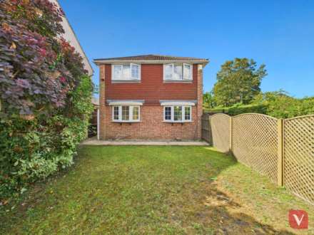 Marsh Road, Luton, Image 22