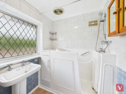 Kendale Road, Luton, Image 20