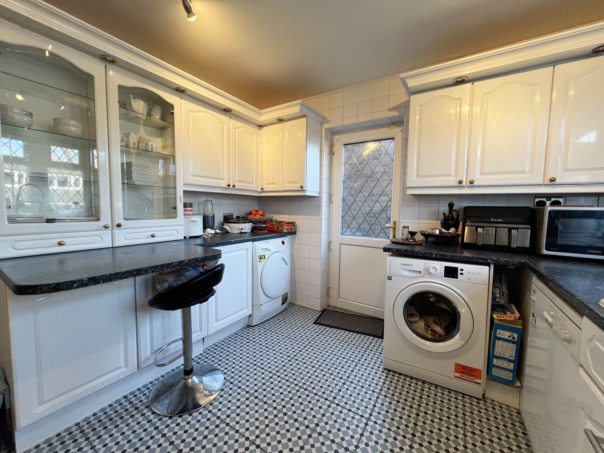 Derby Road, Luton, Image 10