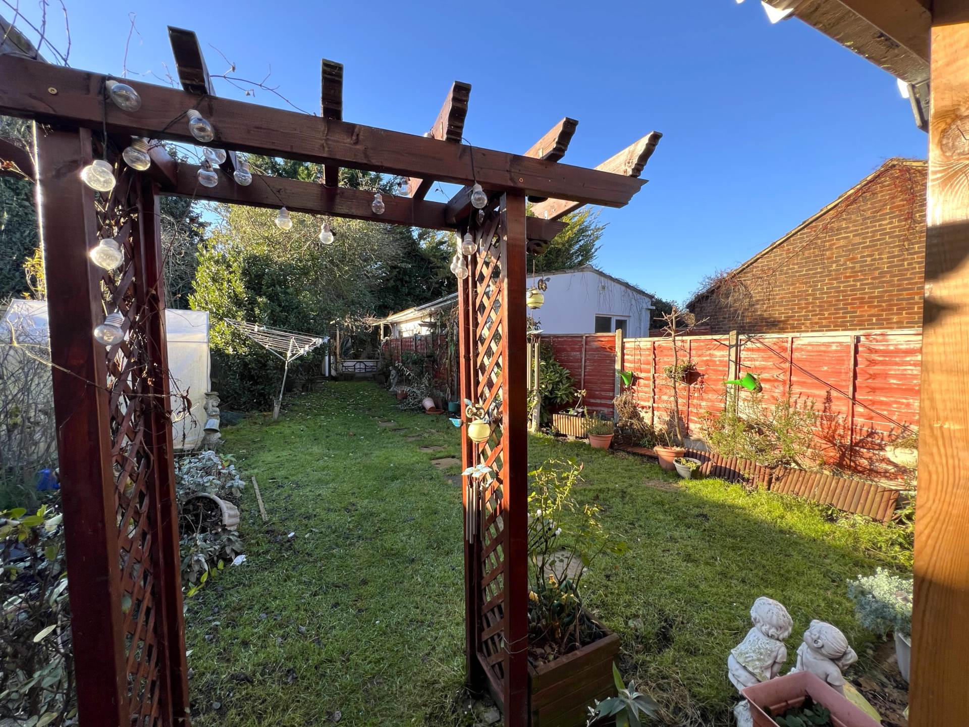 Derby Road, Luton, Image 27