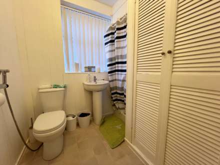 Derby Road, Luton, Image 12