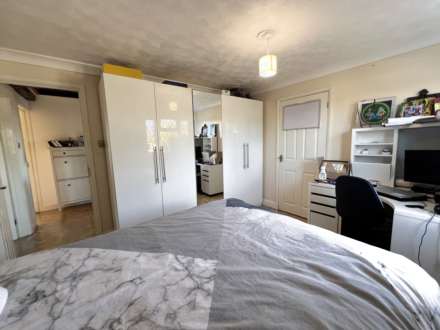 Derby Road, Luton, Image 21