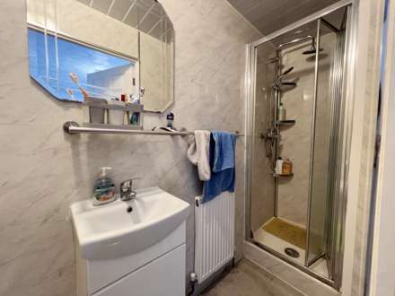 Derby Road, Luton, Image 23