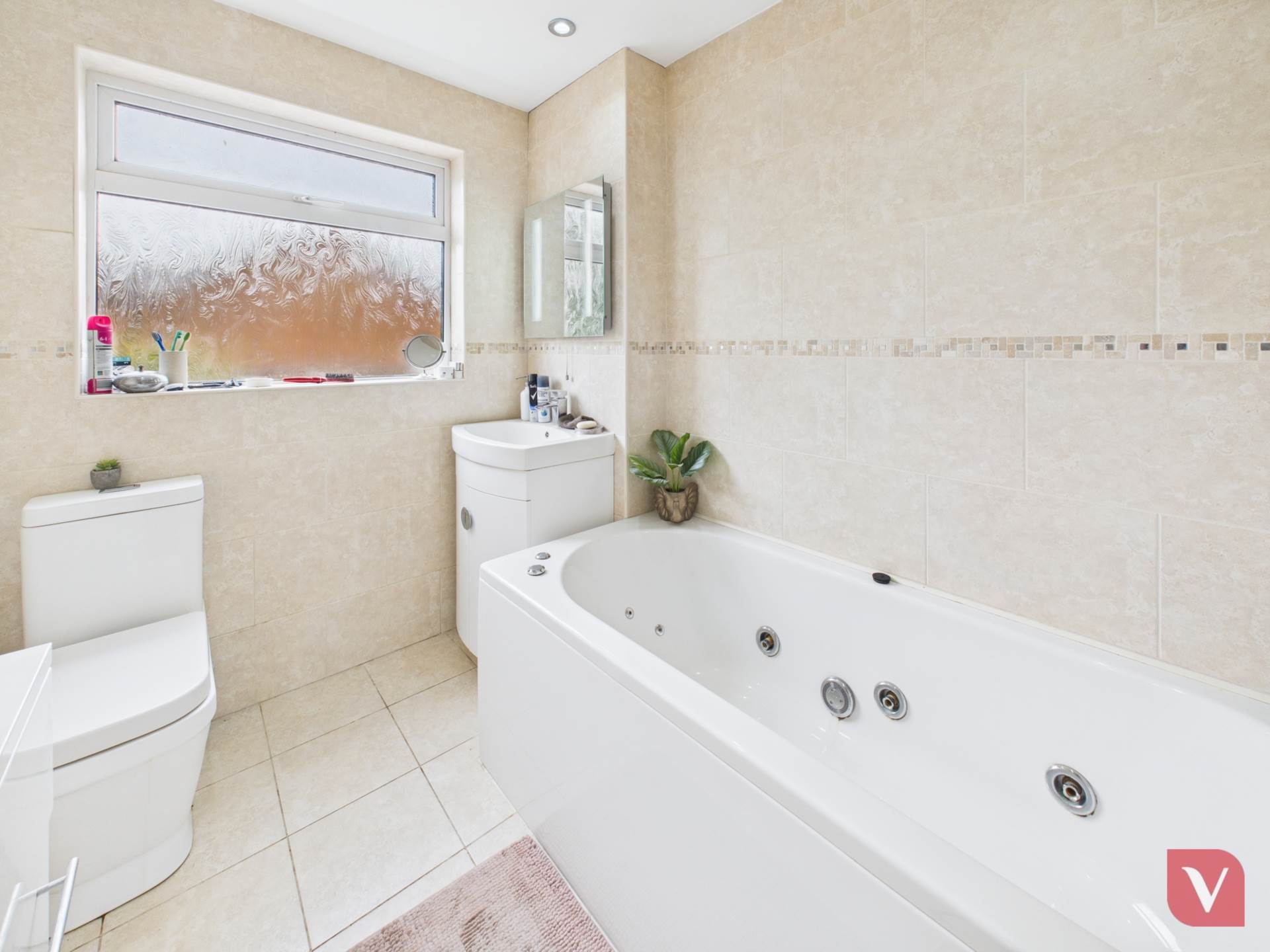 Large plot on Enderby Road, Luton, Image 11