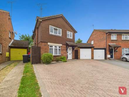 Large plot on Enderby Road, Luton, Image 25