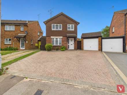 Large plot on Enderby Road, Luton, Image 28