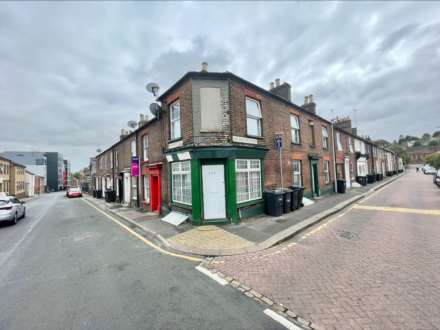 Wellington Street, Luton, Image 1