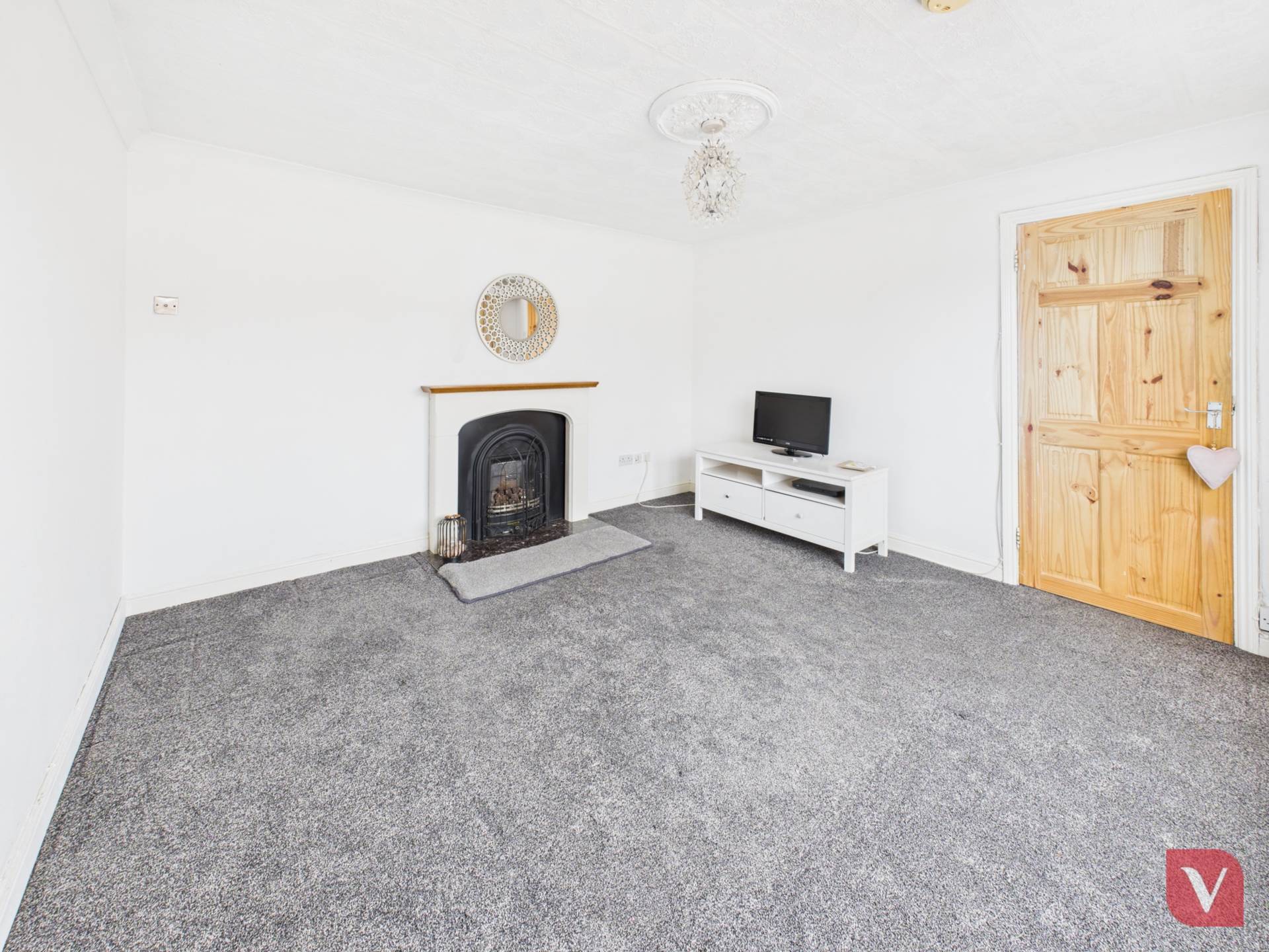 Queens Drive, Bedford, Image 3