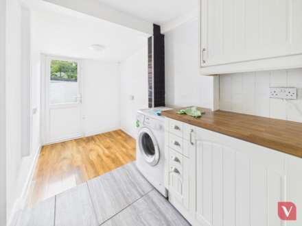 Queens Drive, Bedford, Image 9