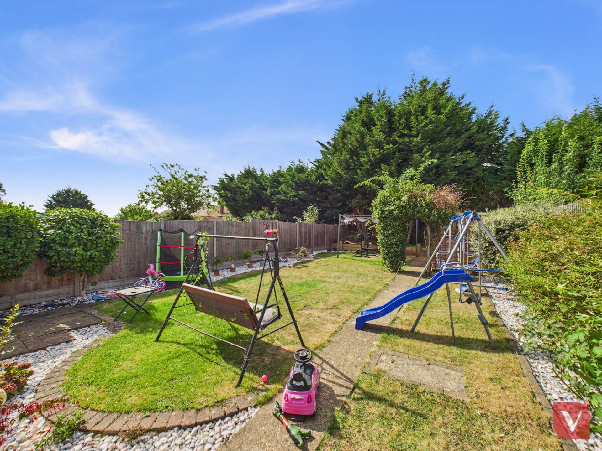 Exton Avenue, Luton, Image 16