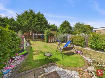 Exton Avenue, Luton, Image 15