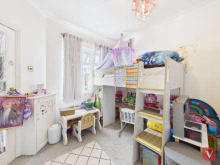 Exton Avenue, Luton, Image 6
