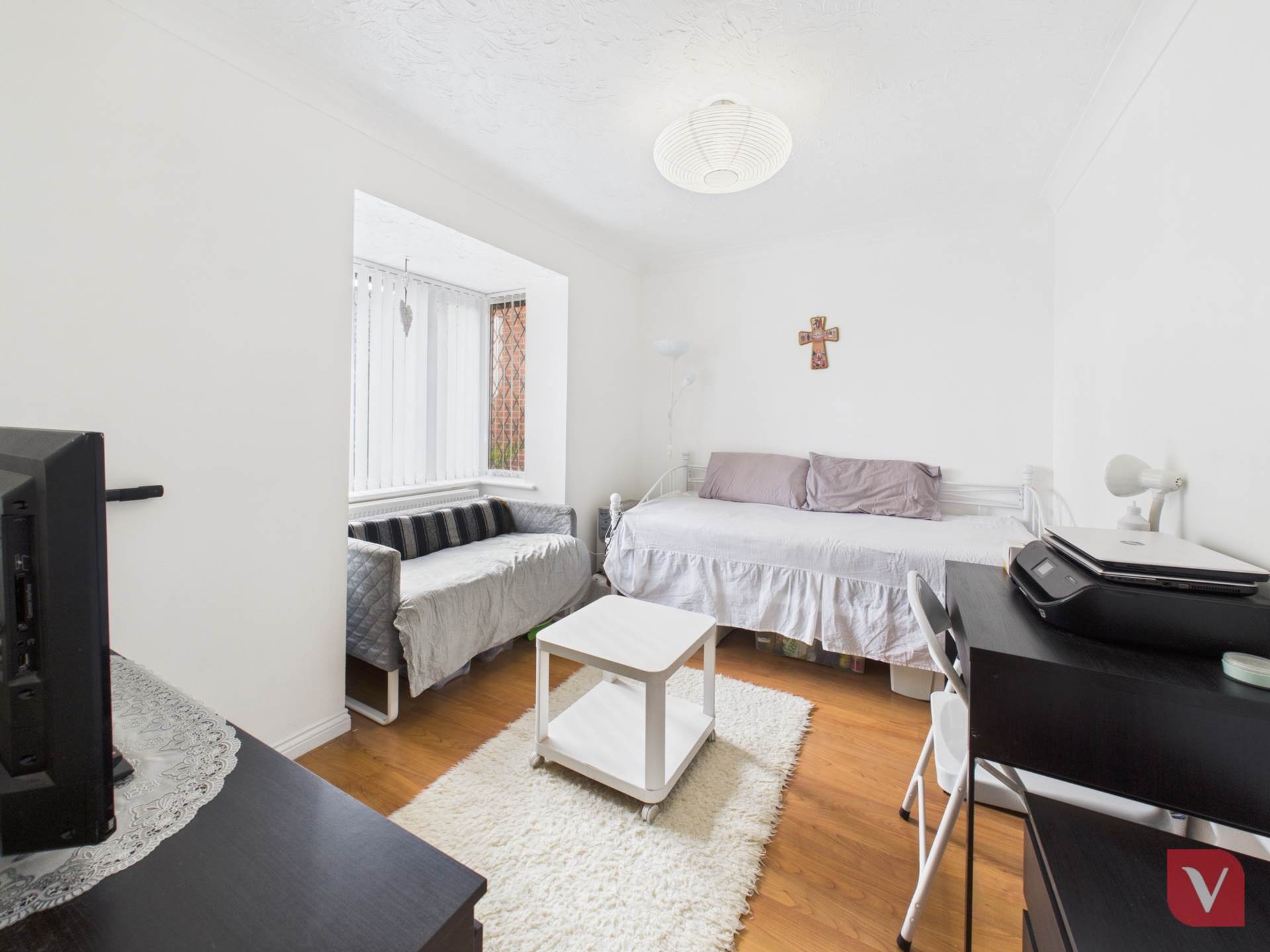 Launton Close, Luton, Image 8