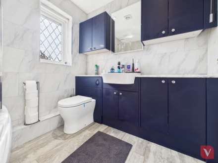 Launton Close, Luton, Image 10