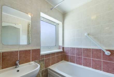 Horners Croft, Milton Keynes, Image 9