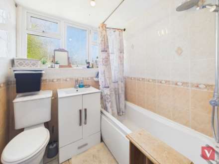 Vincent Road, Luton, Image 15