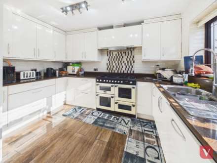 Vincent Road, Luton, Image 2