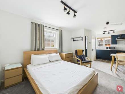 Radcliffe Street, Wolverton, Image 2