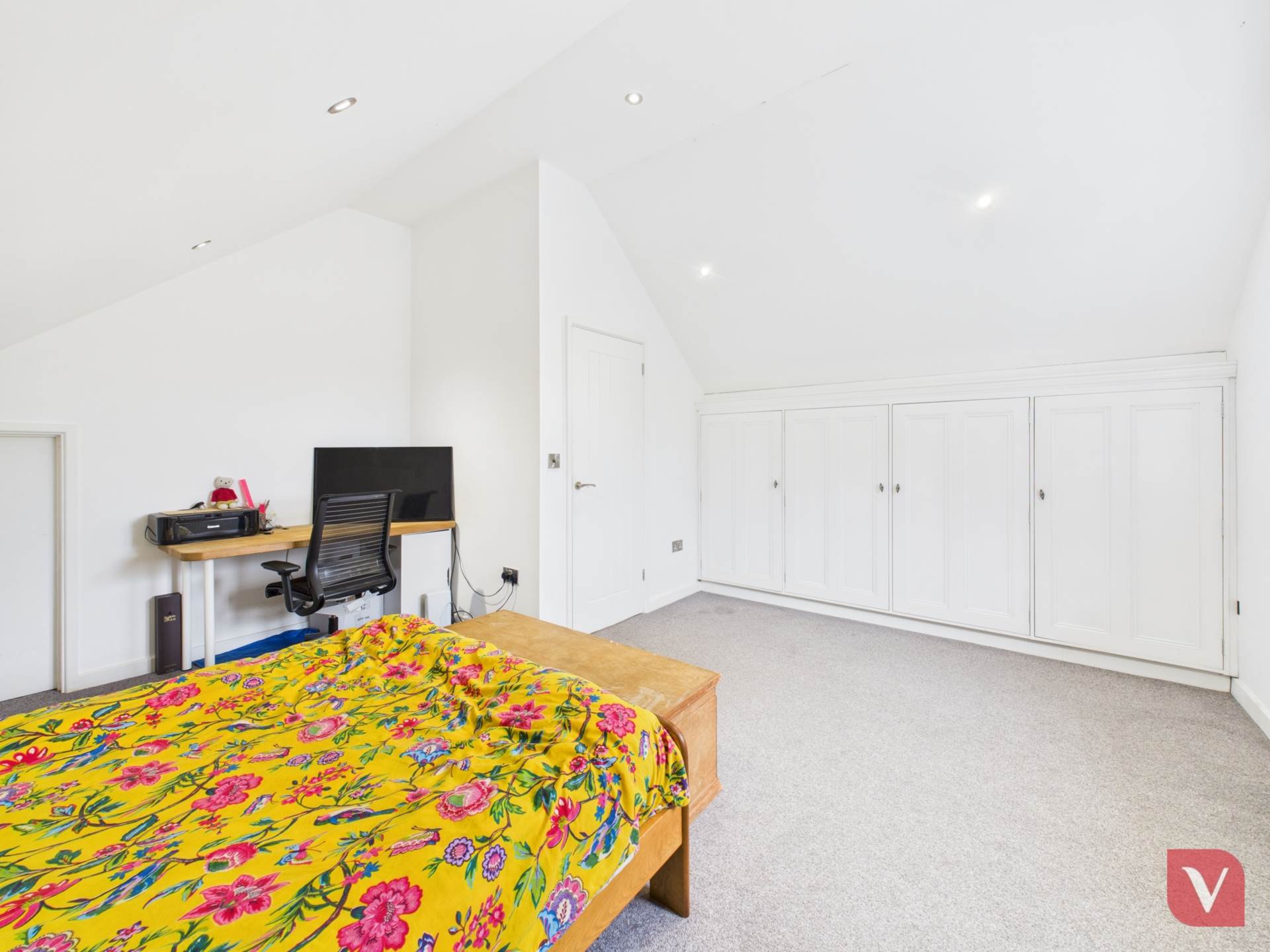 Clarendon Road, Luton, Image 13