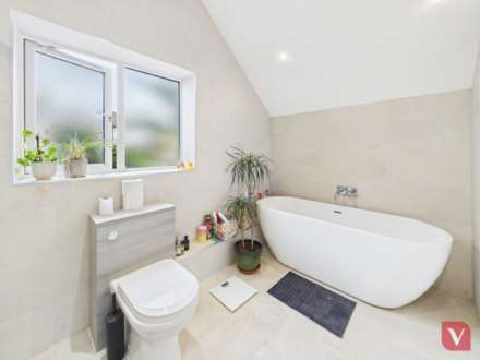 Clarendon Road, Luton, Image 11