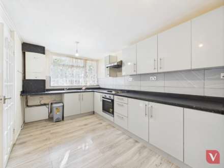 Buttermere Close, Bletchley, Image 4