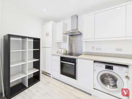 John Street, Luton, Image 8