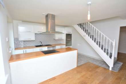 Bernstein Close, Browns Wood, Image 2