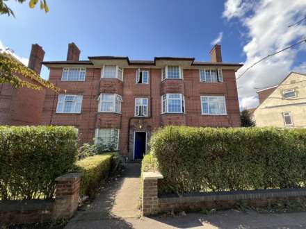 Property For Rent Dunstable Court, Luton
