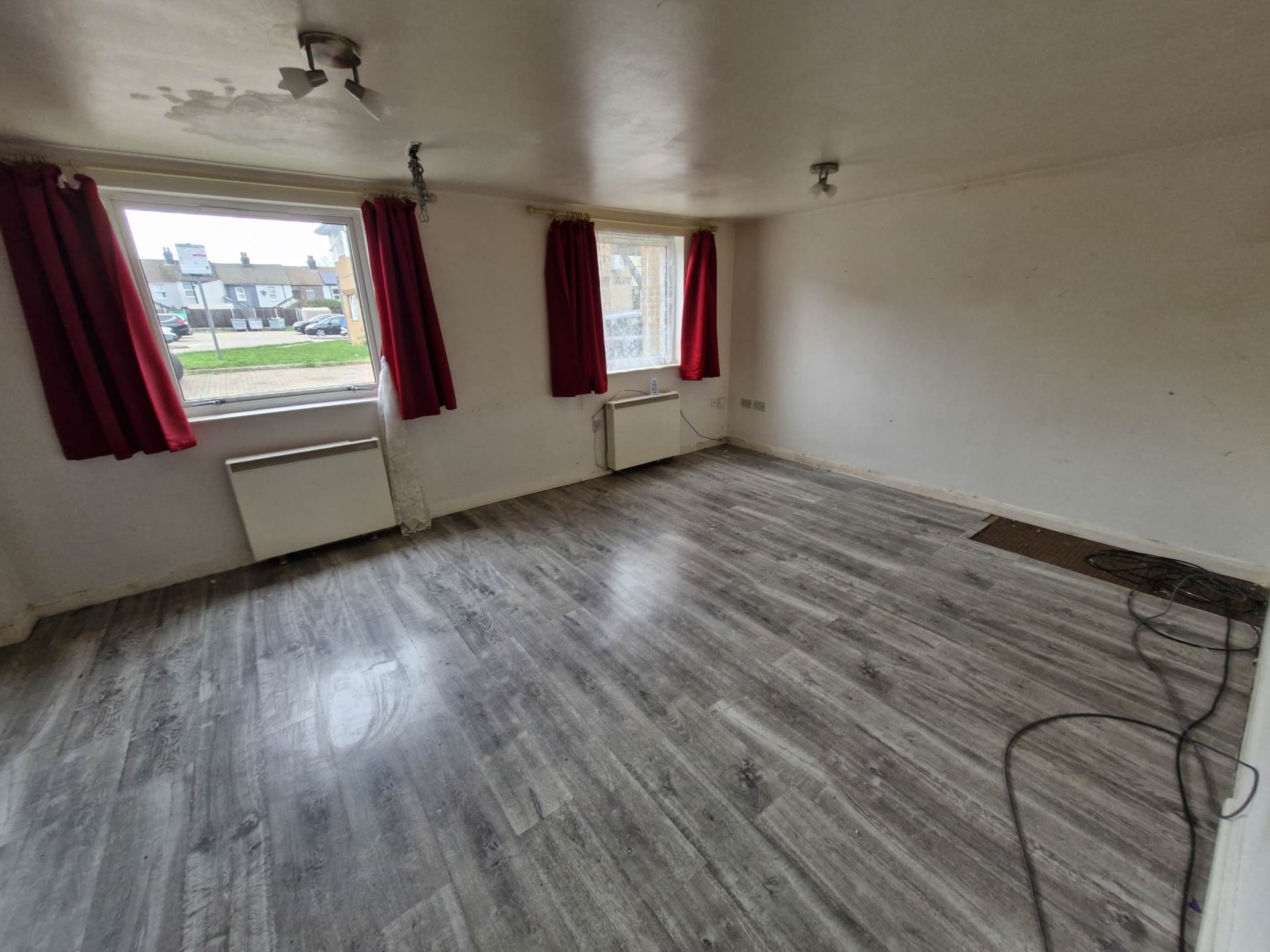 Milliners Court, Luton, Image 3