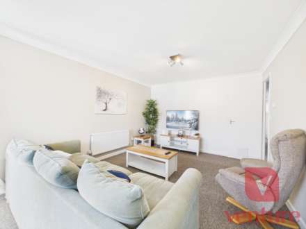 Brownbaker Court, Milton Keynes, Image 3