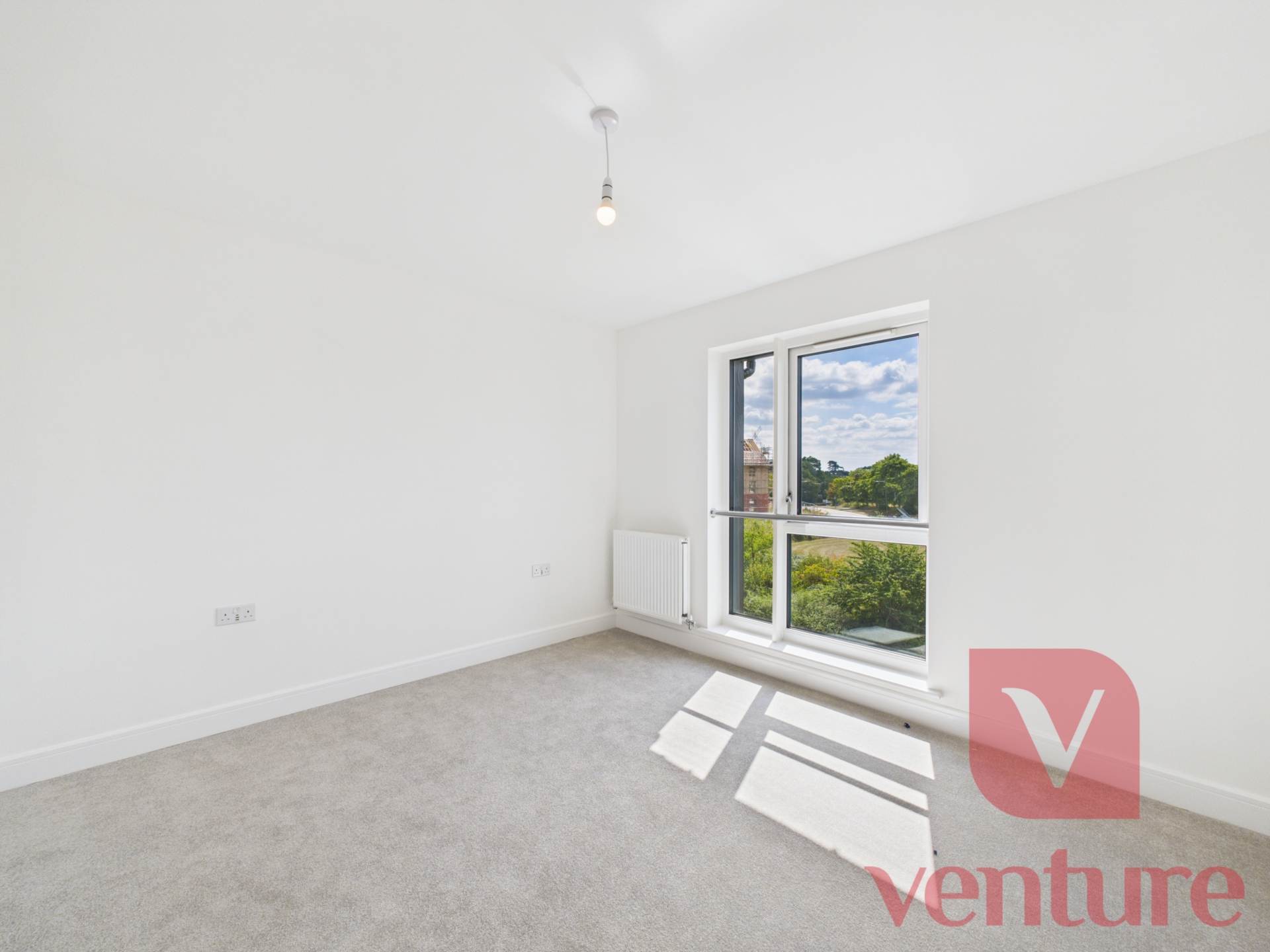 Dickens Place, Kents Hill, Image 10