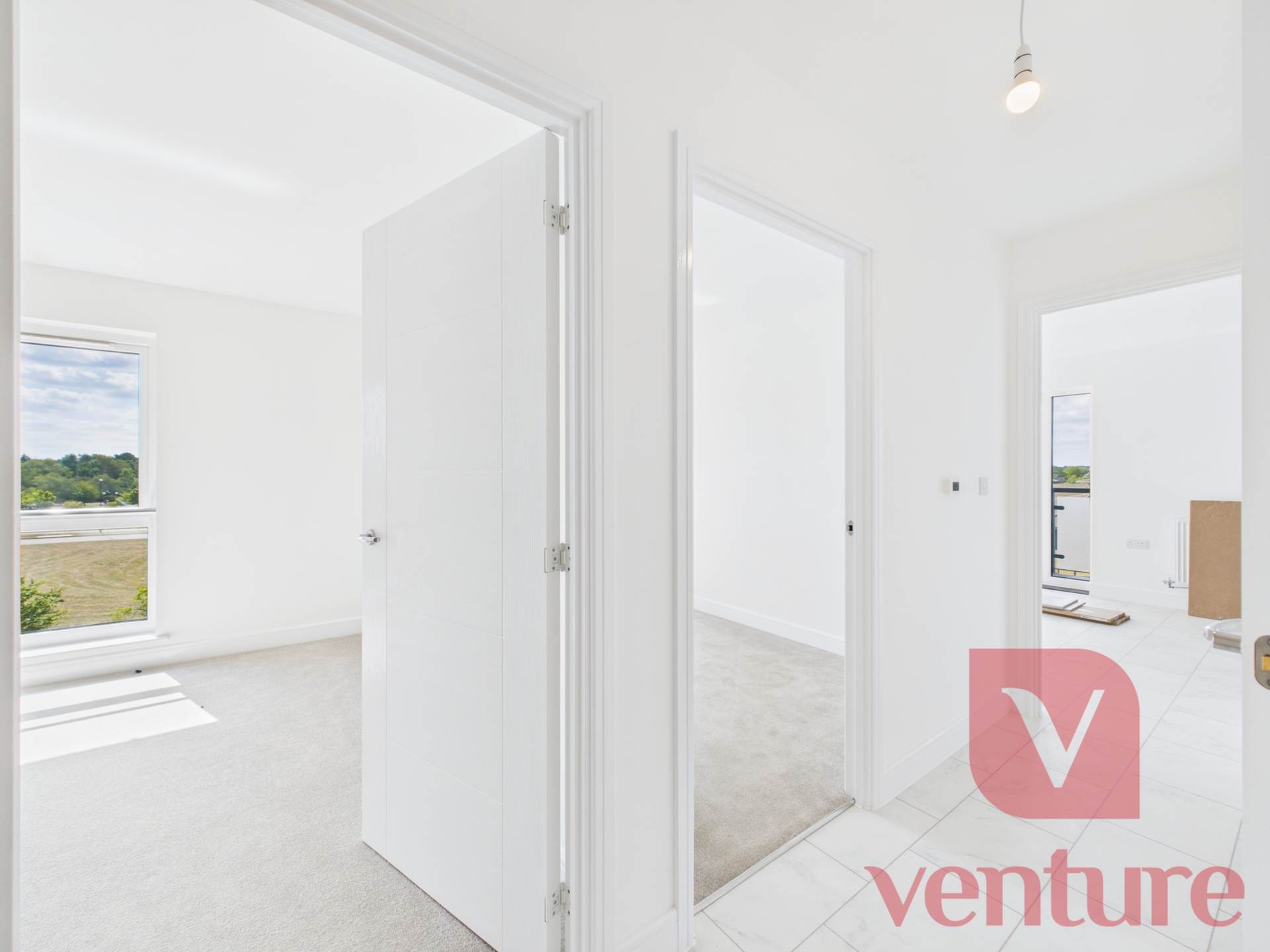 Dickens Place, Kents Hill, Image 9