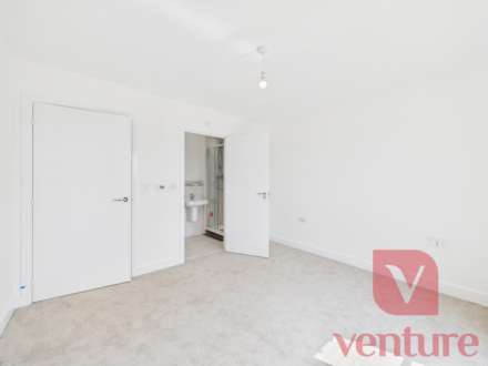 Dickens Place, Kents Hill, Image 11